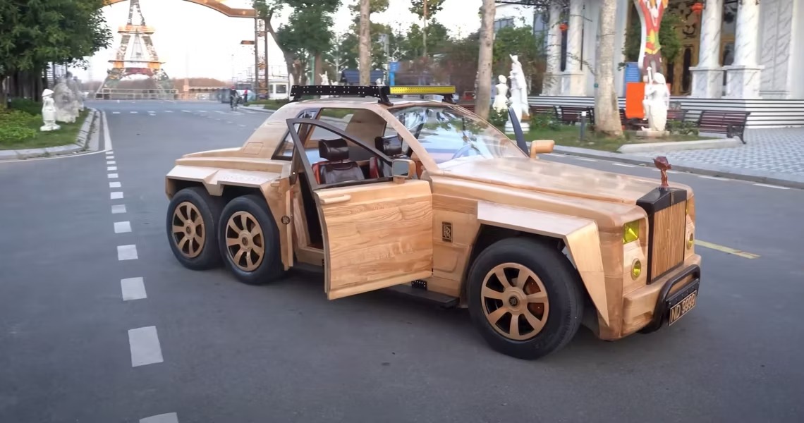 This Wooden Six-Wheel Rolls-Royce Phantom Was Hand Built From Scratch