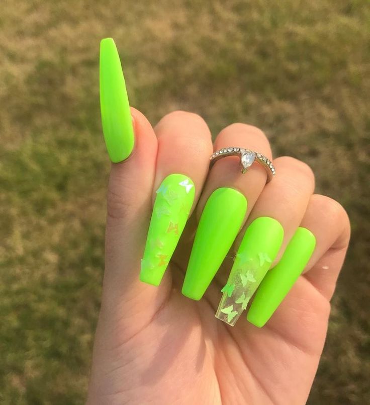 50+ Stunning Green Nails To Make A Bold Stateмent This ...