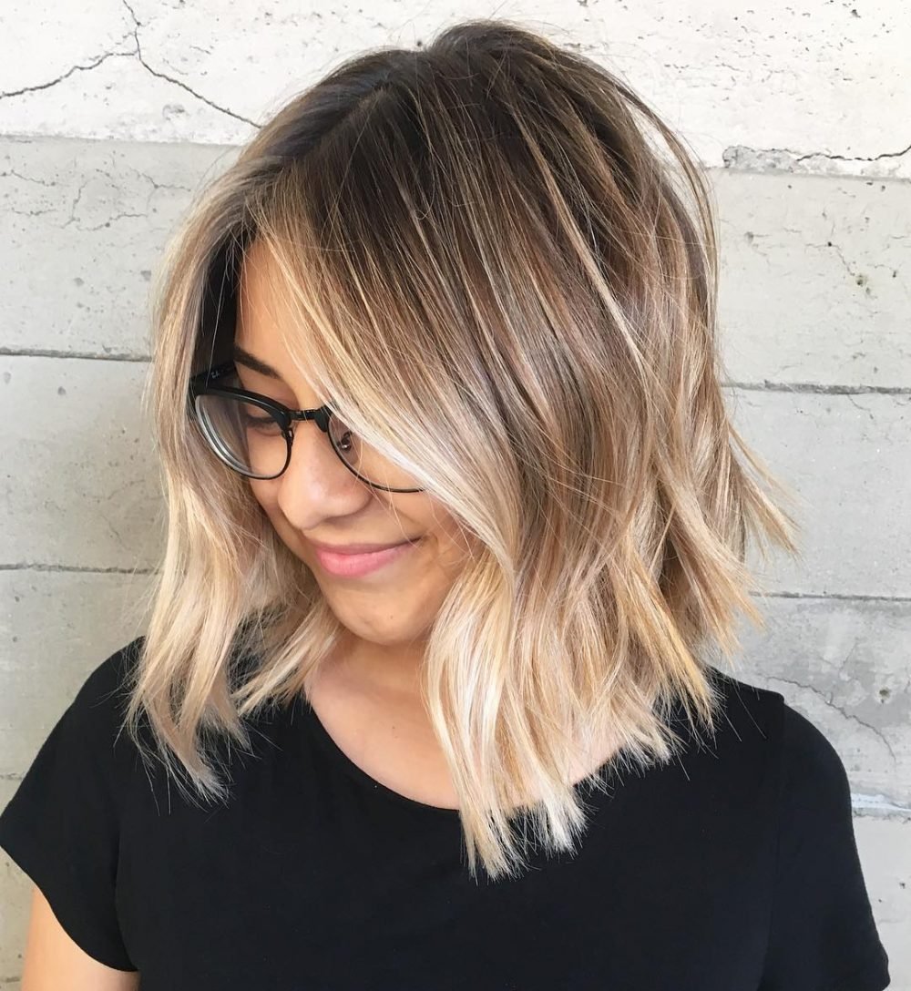 short-shoulder length haircut for wavy hair